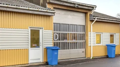 Lager- og produktionslejemål med tilhørende kontor i Kolding