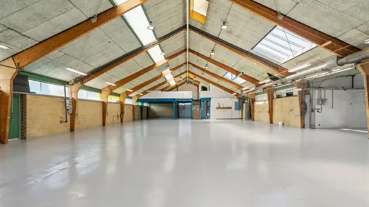 Værkstedslokaler til leje i Risskov - billede 2